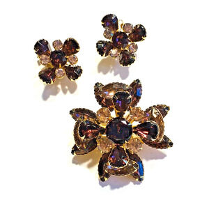 Vintage Jewelry Set Gold Clip On Earrings & Brooch Purple Rhinestones BeauJewels